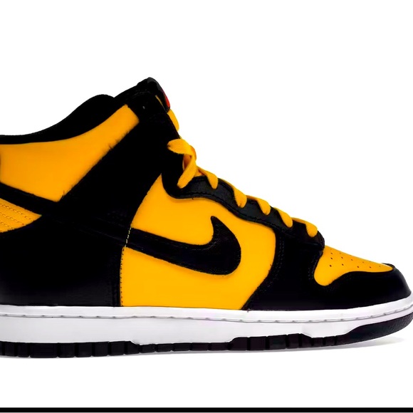 Mens Nike Dunk High Retro
Reverse Goldenrod new size 13 medium - Picture 3 of 3